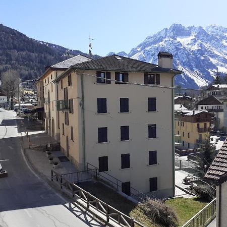 Al Ponte Nuovo Villa Ponte Di Legno Exterior foto