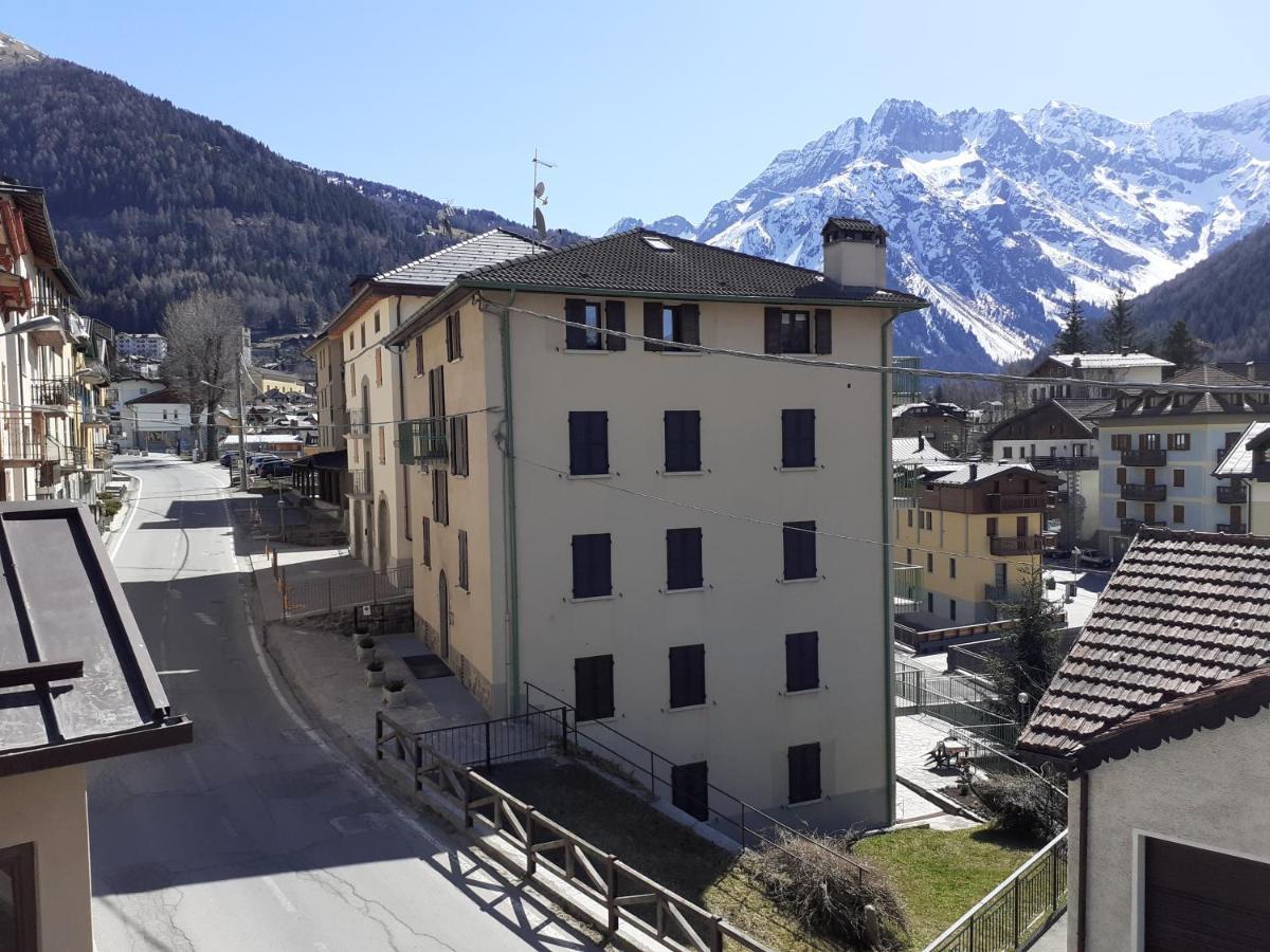Al Ponte Nuovo Villa Ponte Di Legno Exterior foto